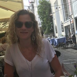 Meet your Posher, Alison